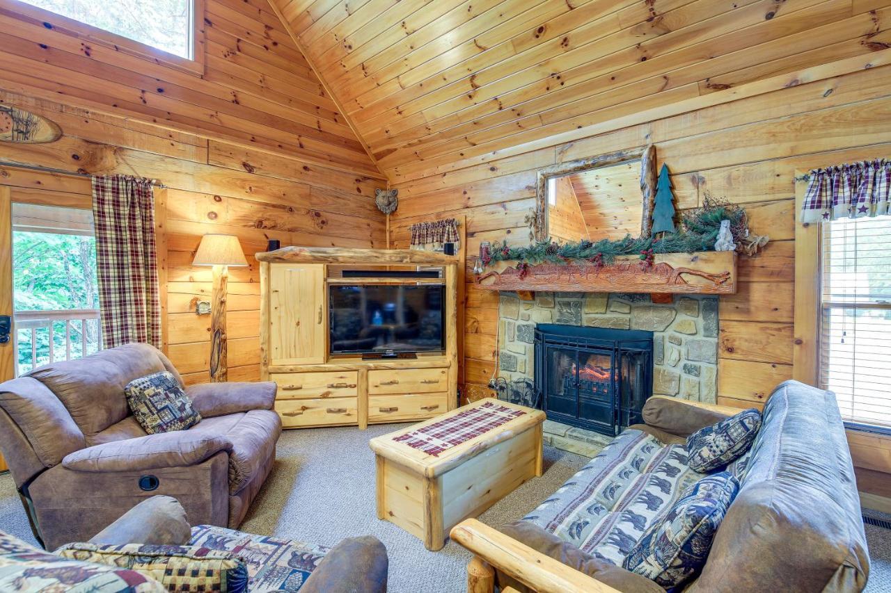 Sevierville Cabin With Wraparound Deck And Lake Access מראה חיצוני תמונה