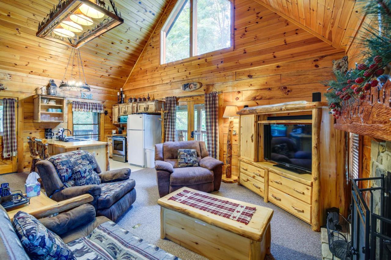 Sevierville Cabin With Wraparound Deck And Lake Access מראה חיצוני תמונה